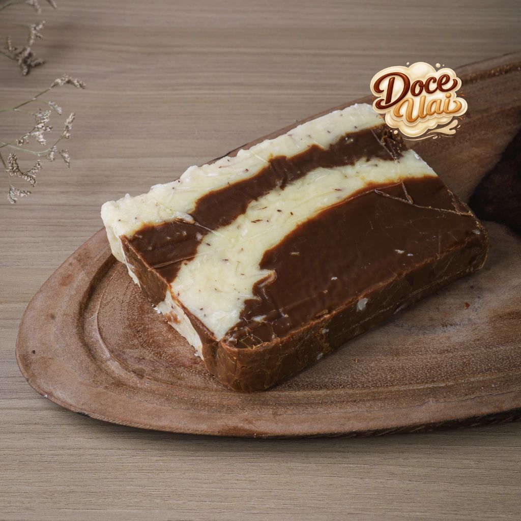 Doce de Cocada com Pingo de Leite Mineiro